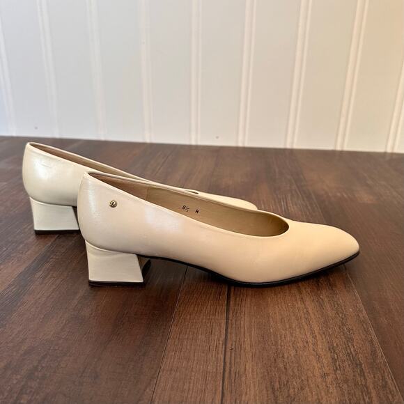 Vintage 80s/90s Academia Cream Leather Heels 8.5 - Picture 4 of 7